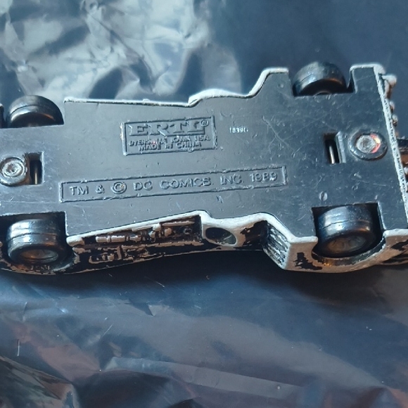 Batman Batmobile Batcycle & Villan Vehicle Collection Vintage & Modern - Picture 6 of 16